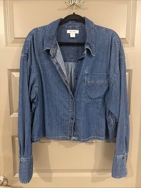 Amazon Essentials Blue Denim Crop Button-Up Shirt
